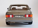 1:18 Norev Mercedes Benz 560 SEL (W126) 1985 Gris. Subida por Ricardo